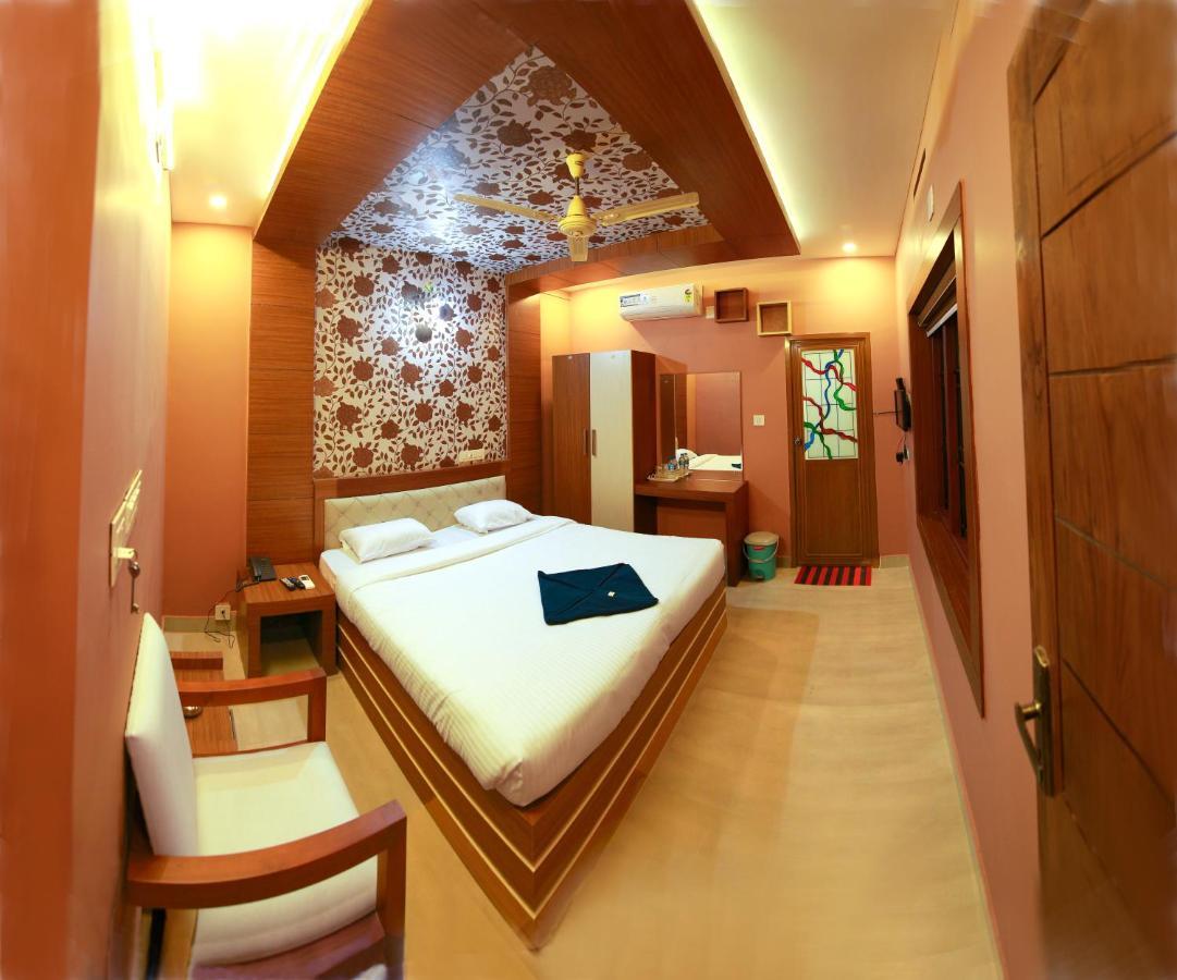 Gateway Airport Hotel Kannur Ngoại thất bức ảnh