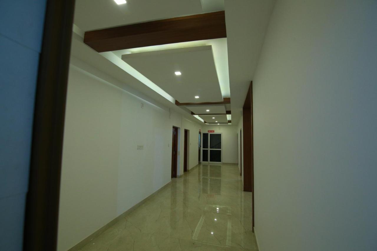 Gateway Airport Hotel Kannur Ngoại thất bức ảnh