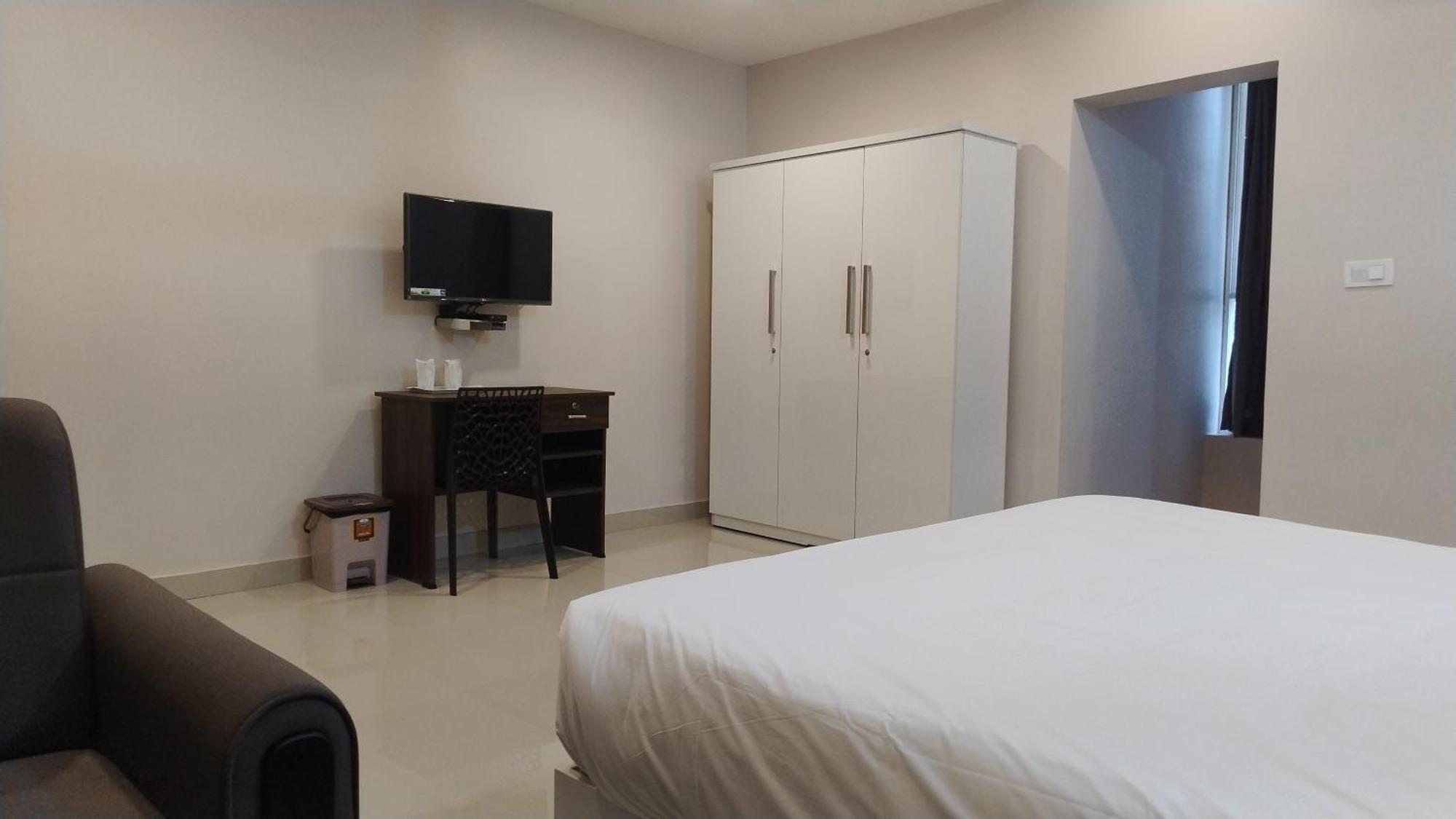 Gateway Airport Hotel Kannur Ngoại thất bức ảnh